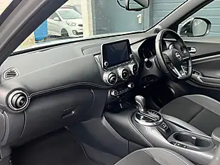 Used 2023 Nissan Juke N-Connecta Silver - Interior and Exterior details 14