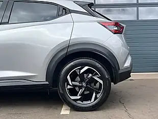 Used 2023 Nissan Juke N-Connecta Silver - Interior and Exterior details 19