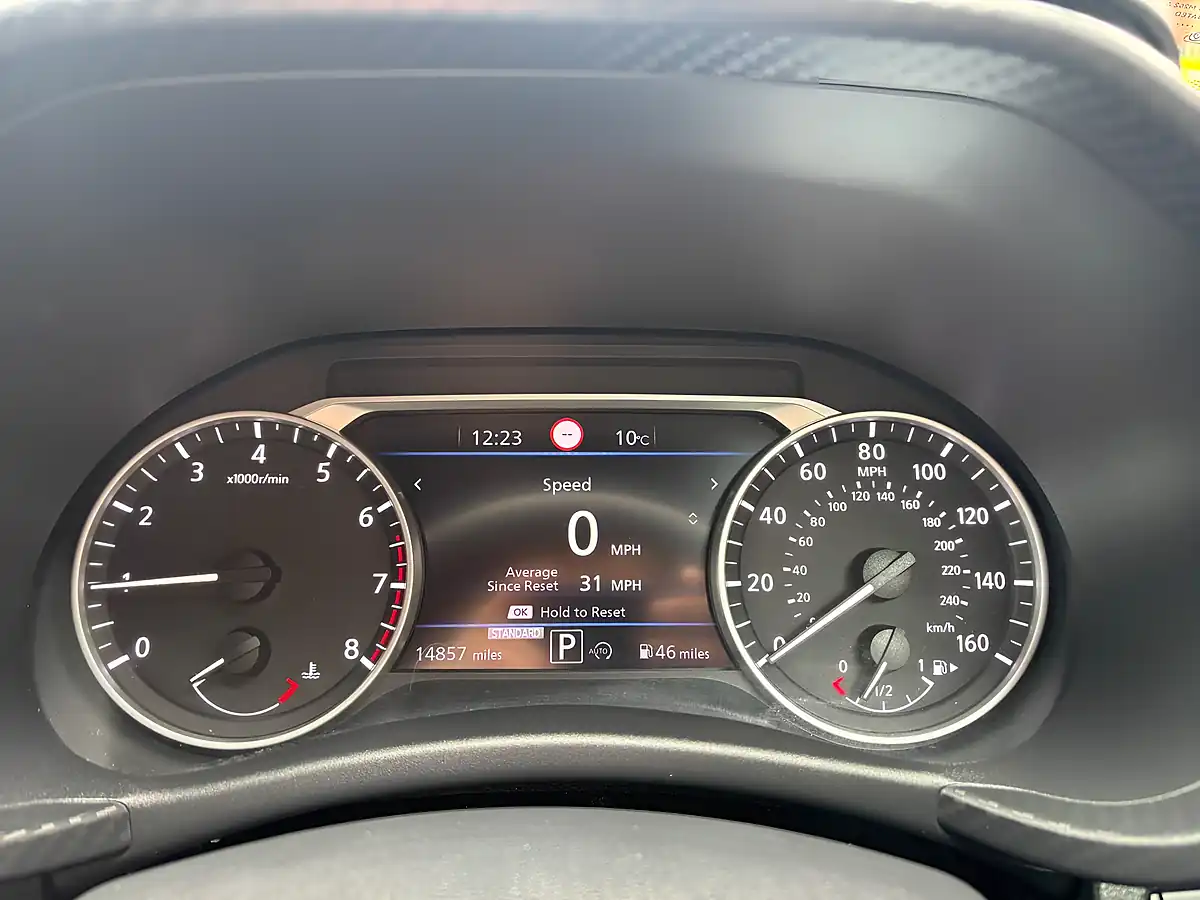 Used 2023 Nissan Juke N-Connecta White - Interior and Exterior details 13