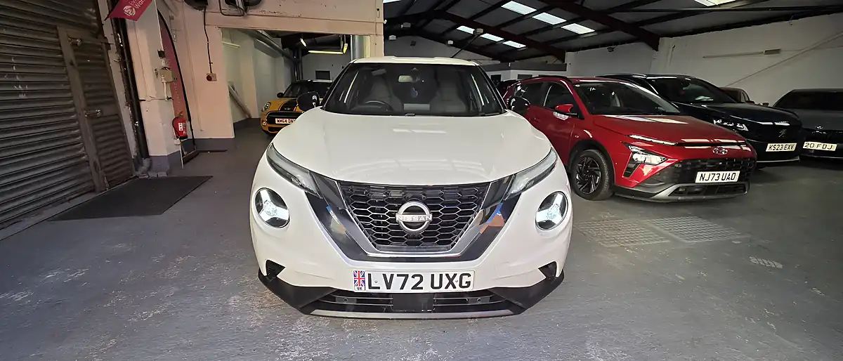 Used 2023 Nissan Juke N-Connecta White - Interior and Exterior details 2