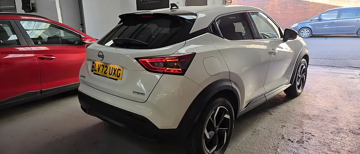 Used 2023 Nissan Juke N-Connecta White - Interior and Exterior details 6