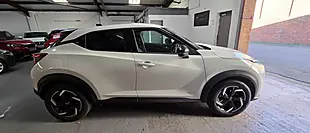 Used 2023 Nissan Juke N-Connecta White - Interior and Exterior details 7