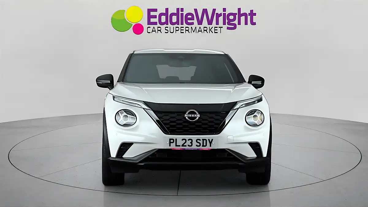 Used 2023 Nissan Juke N-Connecta White - Interior and Exterior details 2