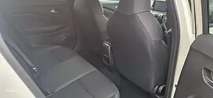 Used 2023 Nissan Juke N-Connecta White - Interior and Exterior details 10