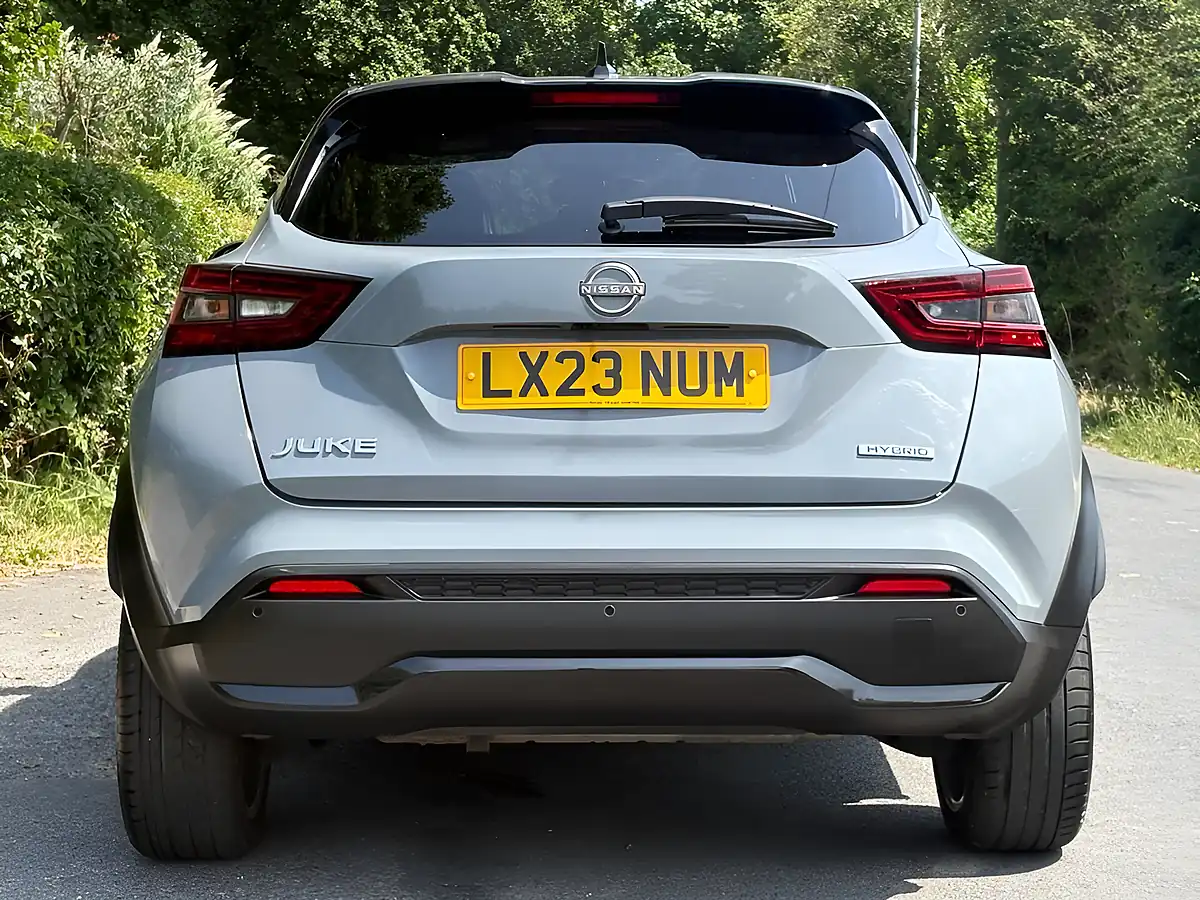Used 2023 Nissan Juke Tekna+ Grey - Interior and Exterior details 7