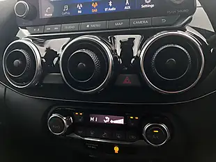 Used 2023 Nissan Juke Tekna+ Red - Interior and Exterior details 20