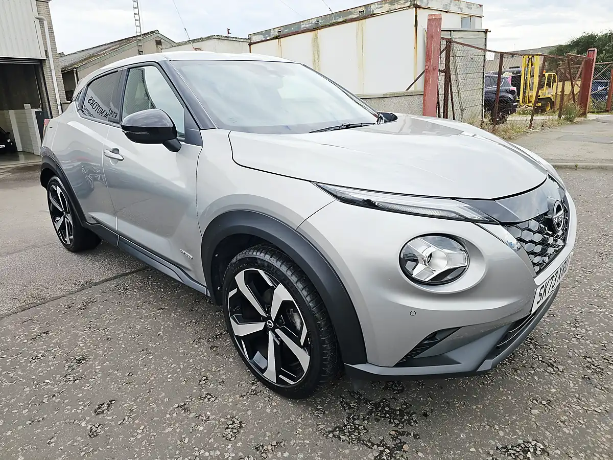 Used 2023 Nissan Juke Tekna Silver - Interior and Exterior details 2