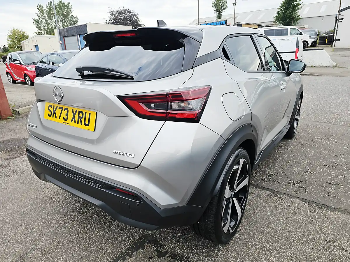 Used 2023 Nissan Juke Tekna Silver - Interior and Exterior details 3