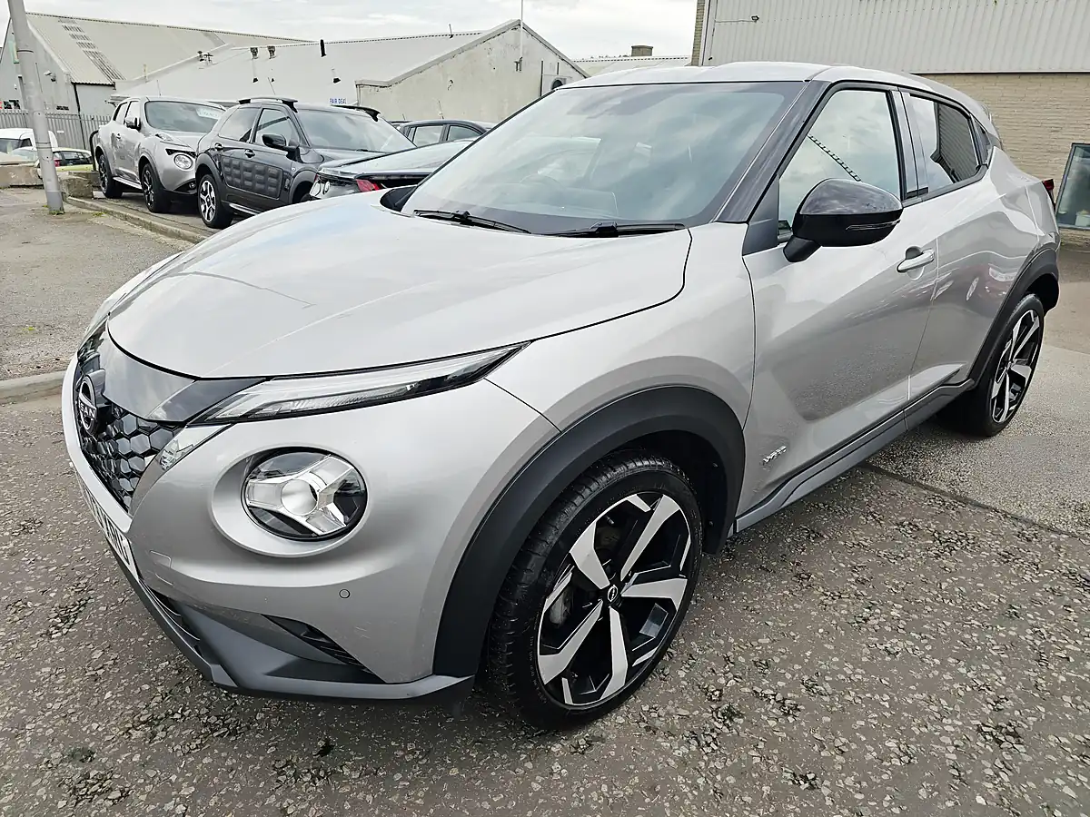 Used 2023 Nissan Juke Tekna Silver - Interior and Exterior details 6