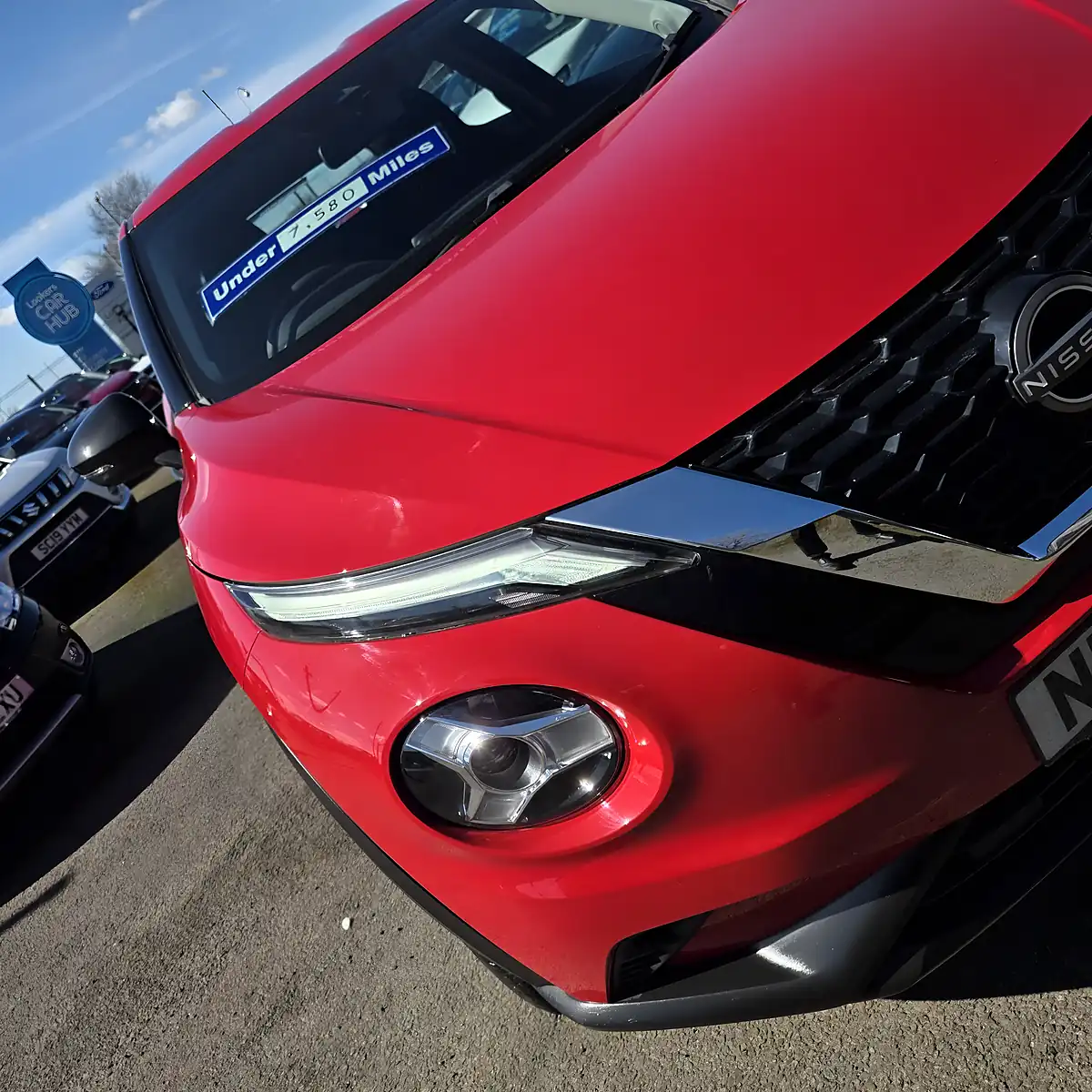Used 2023 Nissan Juke Visia Edition Flame Red - Interior and Exterior details 12