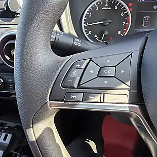 Used 2023 Nissan Juke Visia Edition Flame Red - Interior and Exterior details 14