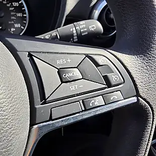 Used 2023 Nissan Juke Visia Edition Flame Red - Interior and Exterior details 15