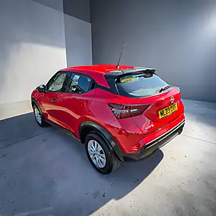 Used 2023 Nissan Juke Visia Edition Flame Red - Interior and Exterior details 3