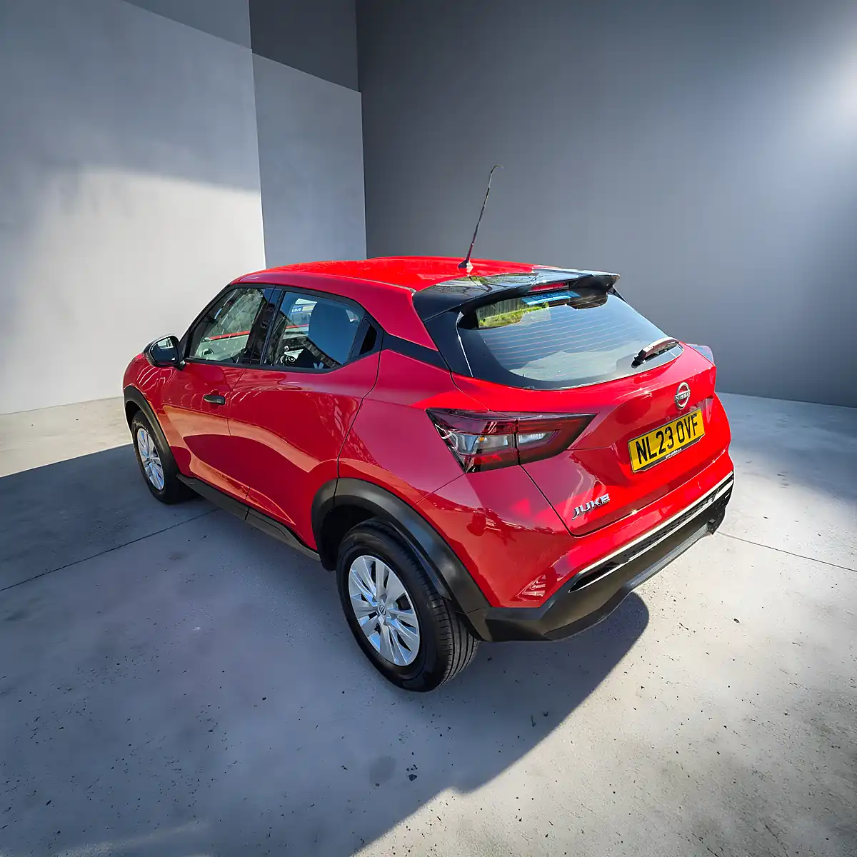 Used 2023 Nissan Juke Visia Edition Flame Red - Interior and Exterior details 3