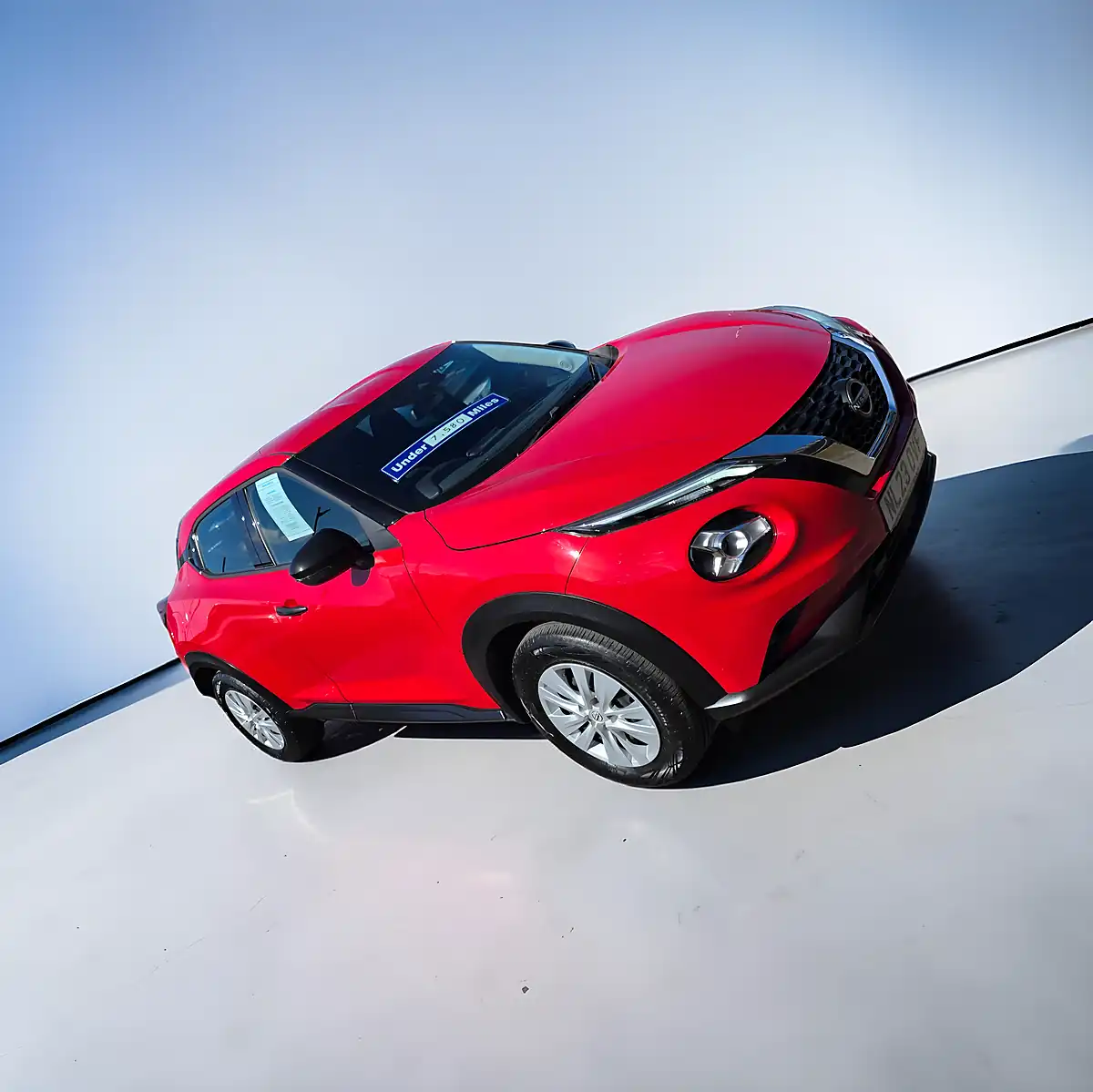 Used 2023 Nissan Juke Visia Edition Flame Red - Interior and Exterior details 6