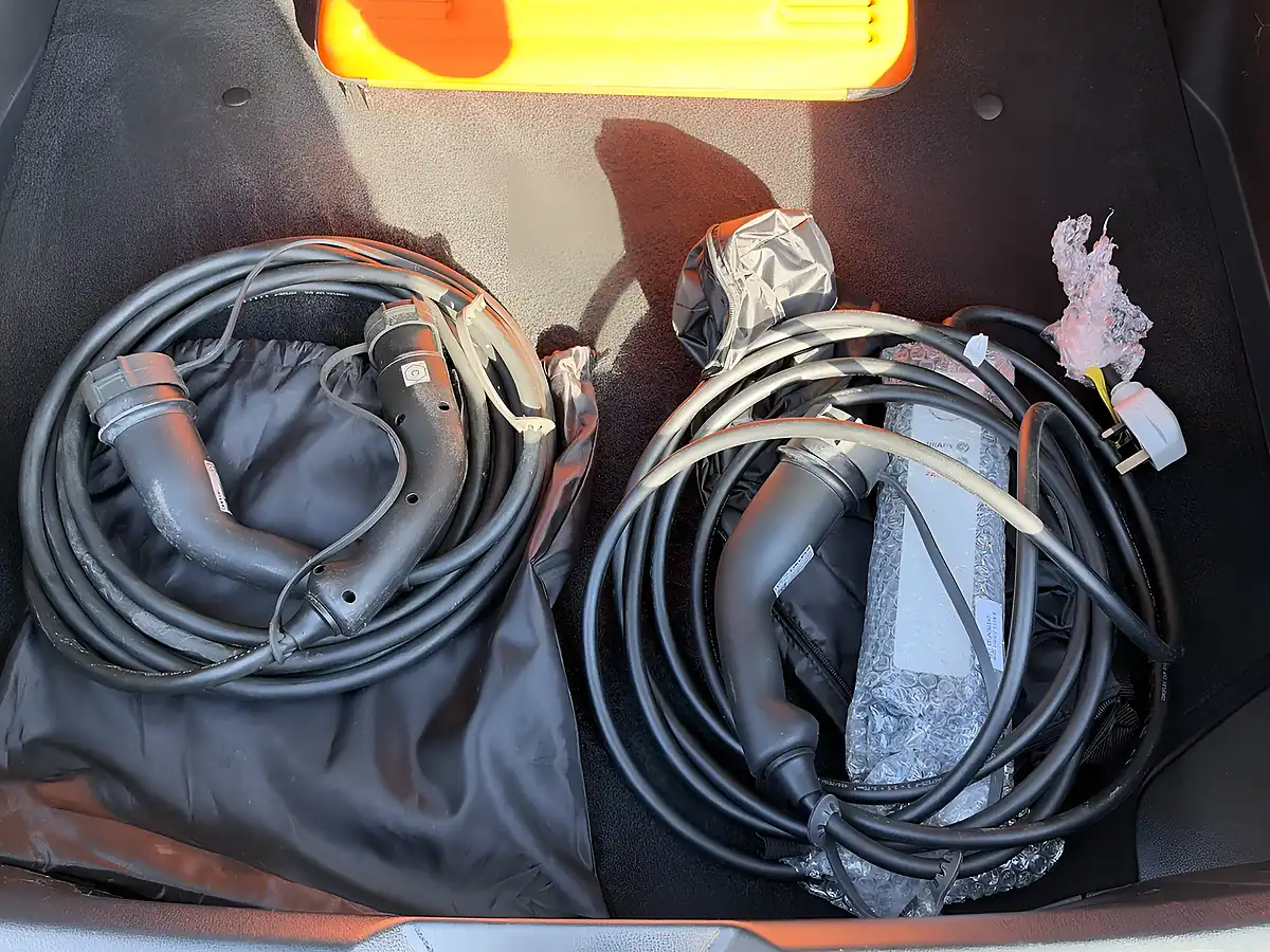 Used 2023 Nissan Leaf Acenta Black Pearl Metallic - Interior and Exterior details 18