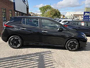 Used 2023 Nissan Leaf Acenta Black Pearl Metallic - Interior and Exterior details 5