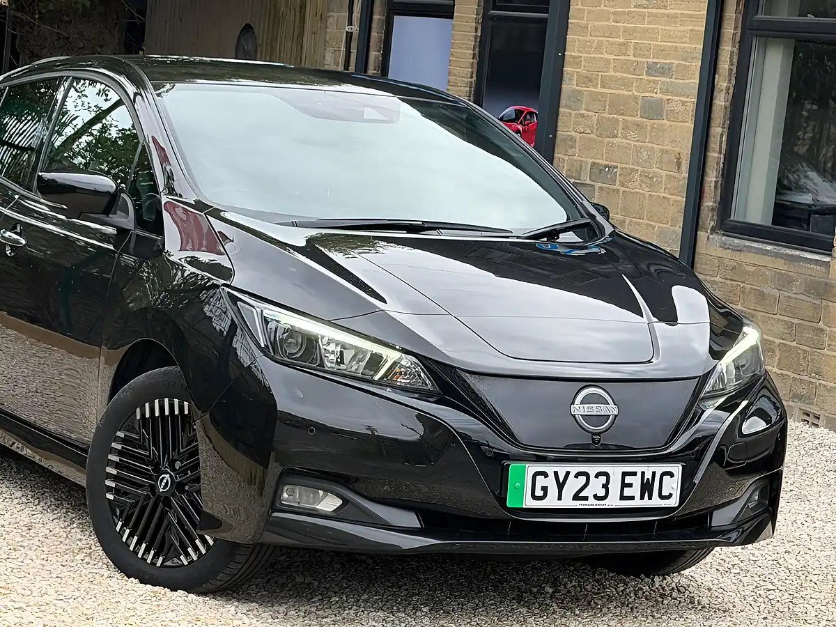 Used 2023 Nissan Leaf N-Connecta Black - Interior and Exterior details 17