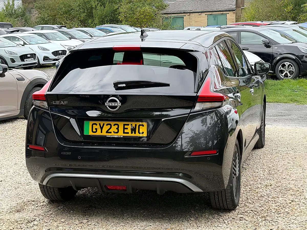 Used 2023 Nissan Leaf N-Connecta Black - Interior and Exterior details 5