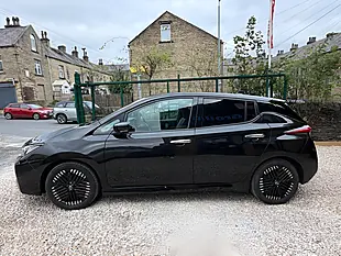 Used 2023 Nissan Leaf N-Connecta Black - Interior and Exterior details 8
