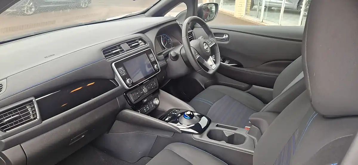 Used 2023 Nissan Leaf N-Connecta Grey - Interior and Exterior details 15