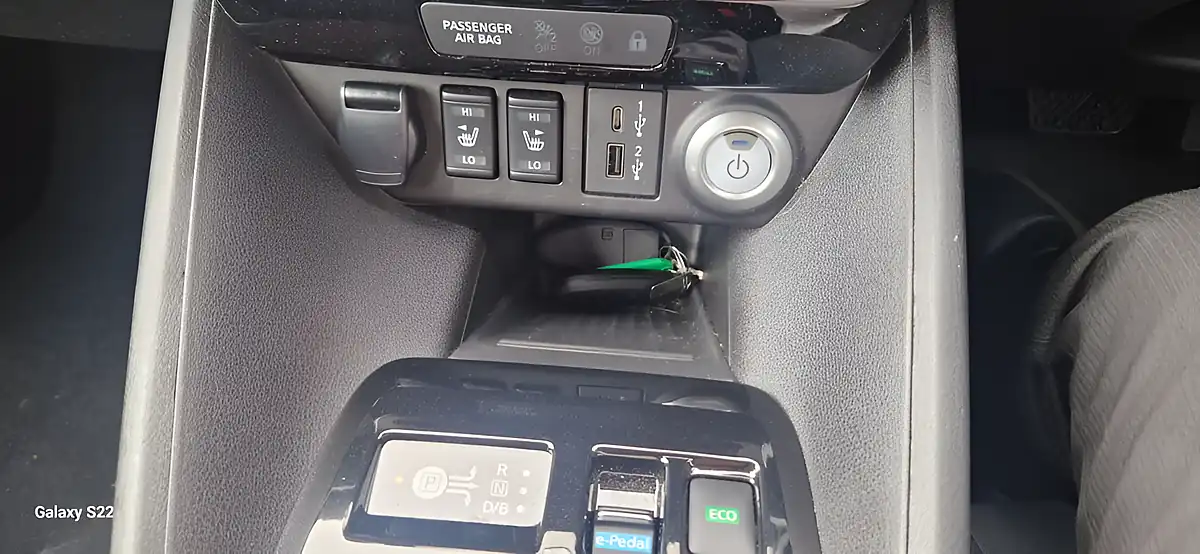 Used 2023 Nissan Leaf N-Connecta Grey - Interior and Exterior details 19