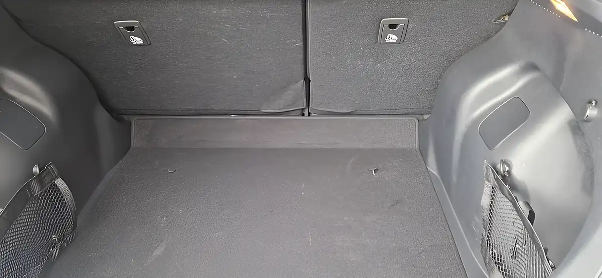 Used 2023 Nissan Leaf N-Connecta Grey - Interior and Exterior details 20