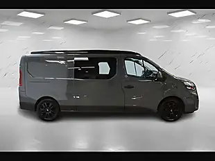 Used 2023 Nissan Primastar Tekna Grey - Interior and Exterior details 8