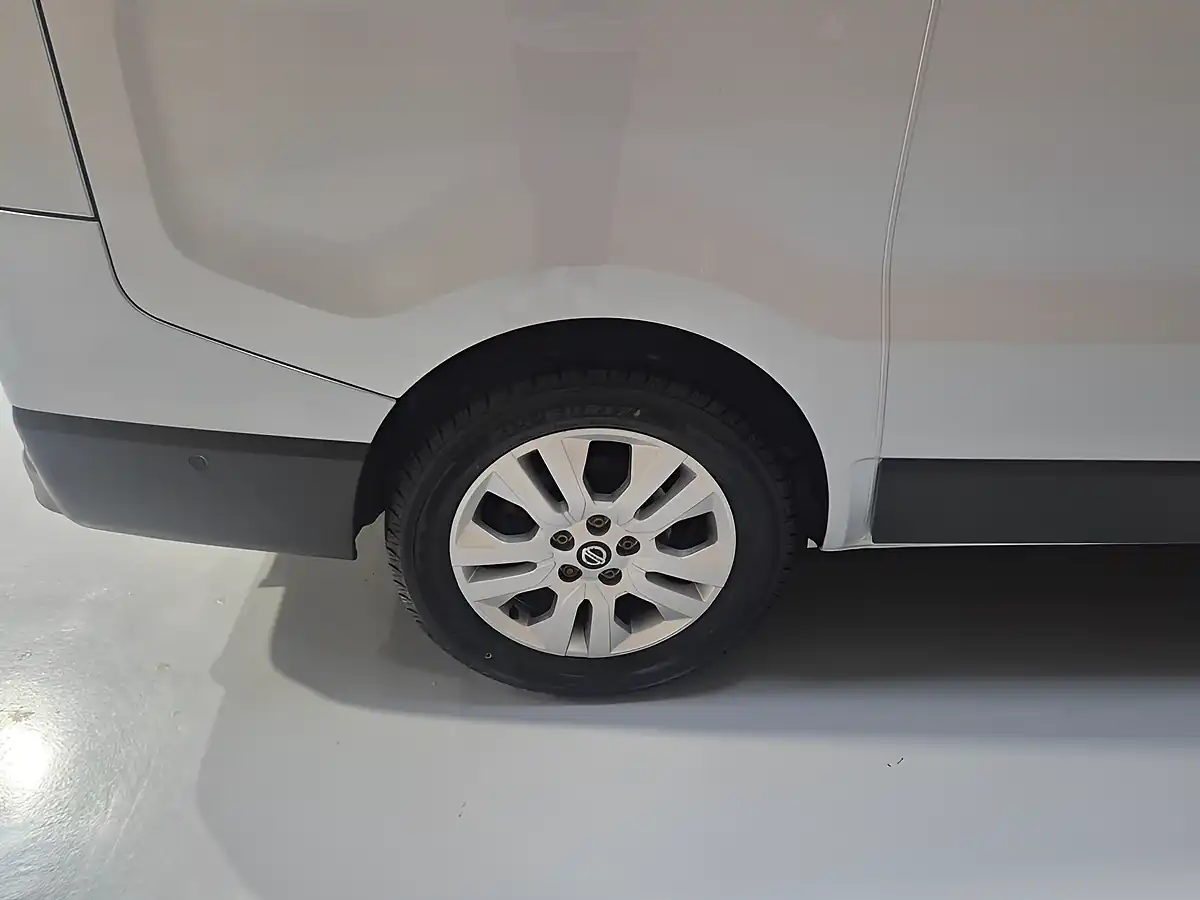 Used 2023 Nissan Primastar Tekna Grey - Interior and Exterior details 11