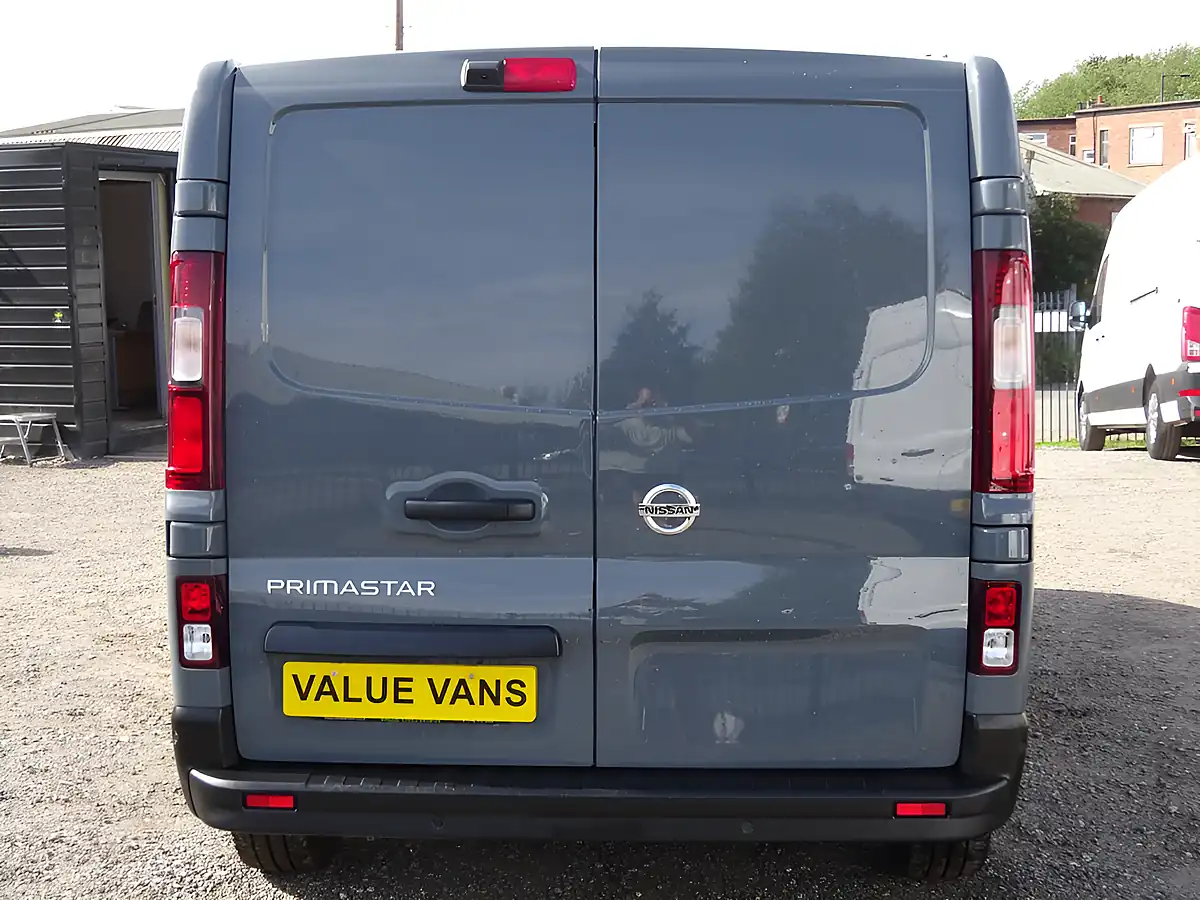 Used 2023 Nissan Primastar Tekna L1 H1 (swb) Grey - Interior and Exterior details 15