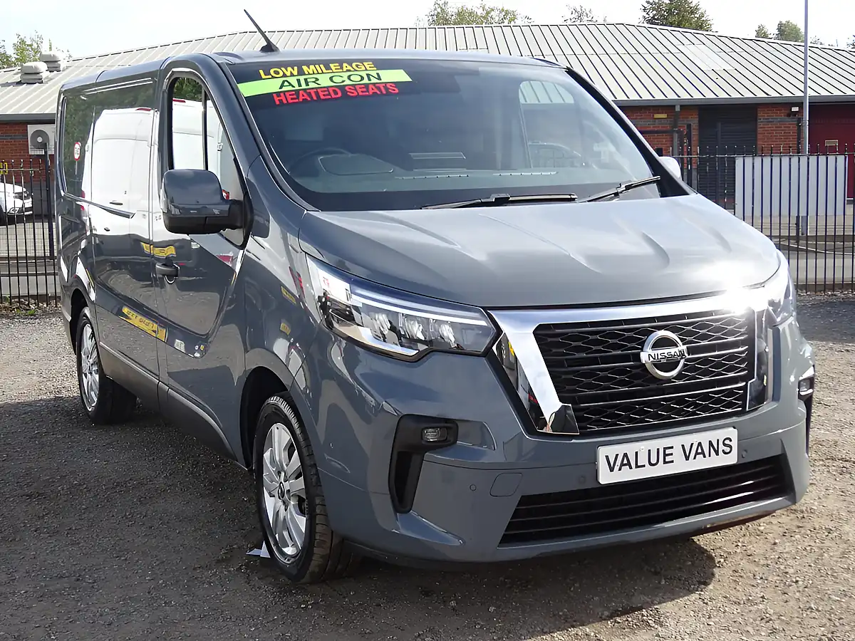 Used 2023 Nissan Primastar Tekna L1 H1 (swb) Grey - Interior and Exterior details 3