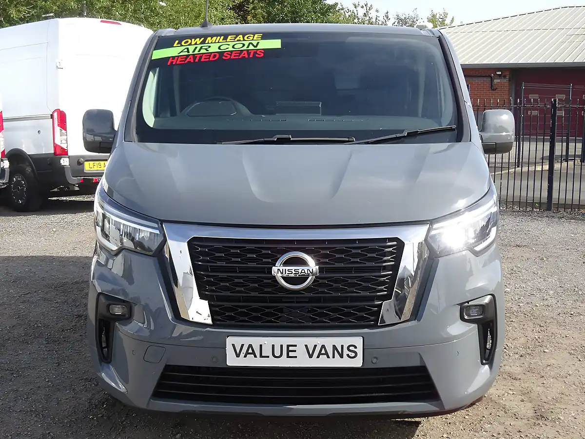 Used 2023 Nissan Primastar Tekna L1 H1 (swb) Grey - Interior and Exterior details 4
