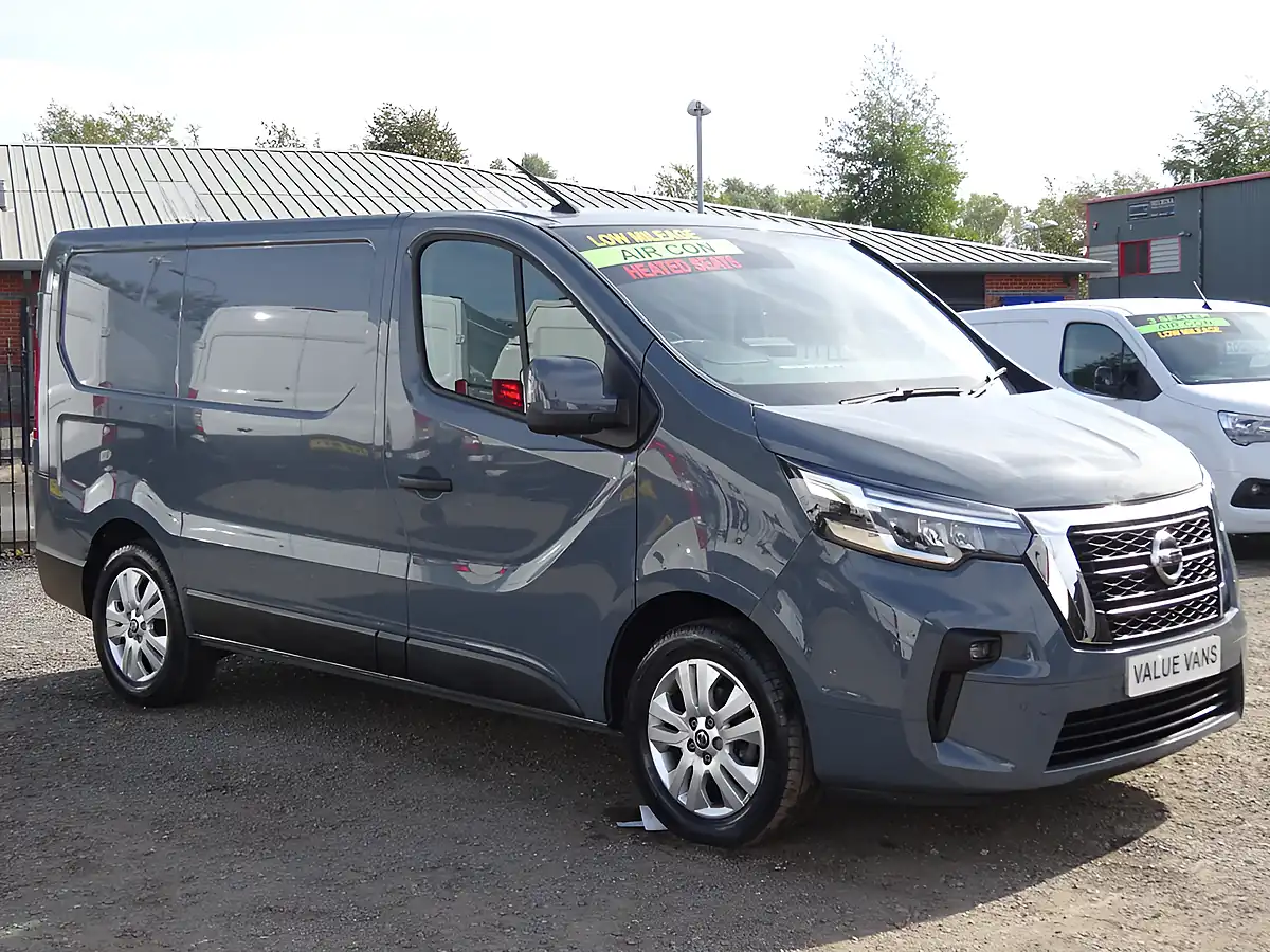 Used 2023 Nissan Primastar Tekna L1 H1 (swb) Grey - Interior and Exterior details 8