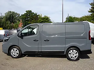 Used 2023 Nissan Primastar Tekna L1 H1 (swb) Grey - Interior and Exterior details 9
