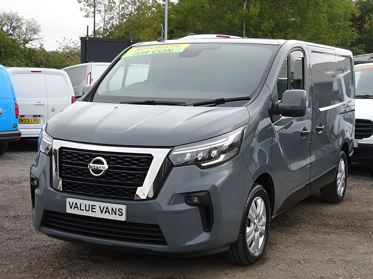 Used 2023 Nissan Primastar Tekna L1 H1 (swb) Grey - Interior and Exterior details 5