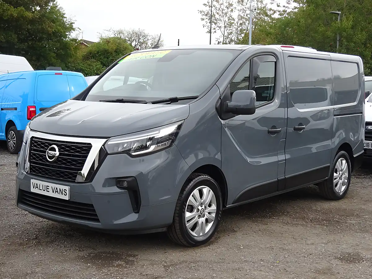 Used 2023 Nissan Primastar Tekna L1 H1 (swb) Grey - Interior and Exterior details 7