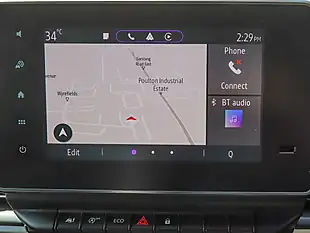 Used 2023 Nissan Primastar Tekna White - Interior and Exterior details 13
