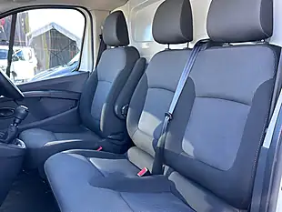 Used 2023 Nissan Primastar Visia White - Interior and Exterior details 12