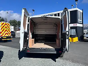 Used 2023 Nissan Primastar Visia White - Interior and Exterior details 6