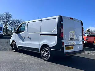 Used 2023 Nissan Primastar Visia White - Interior and Exterior details 7