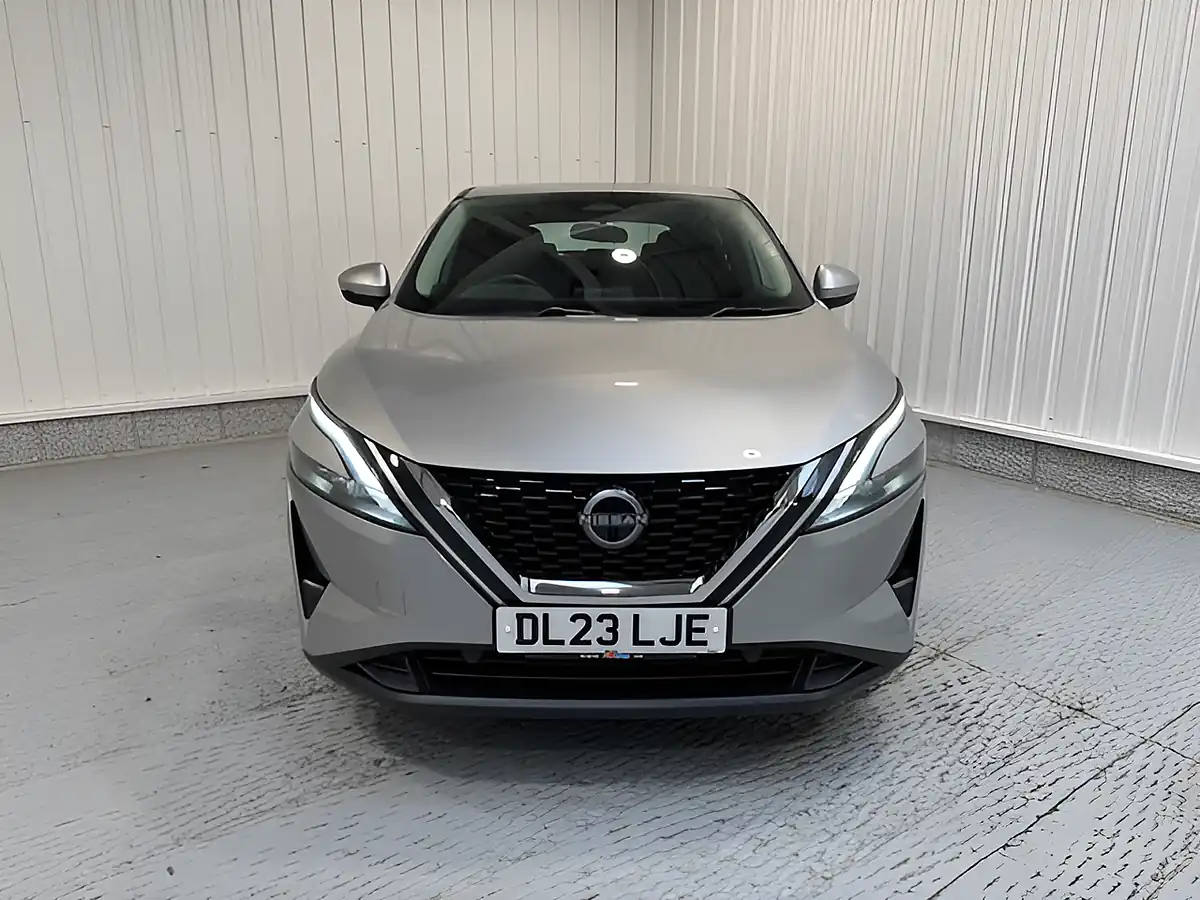 Used 2023 Nissan Qashqai Acenta Premium Blade Silver - Interior and Exterior details 2