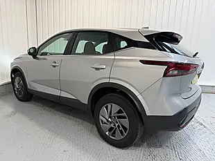 Used 2023 Nissan Qashqai Acenta Premium Blade Silver - Interior and Exterior details 5