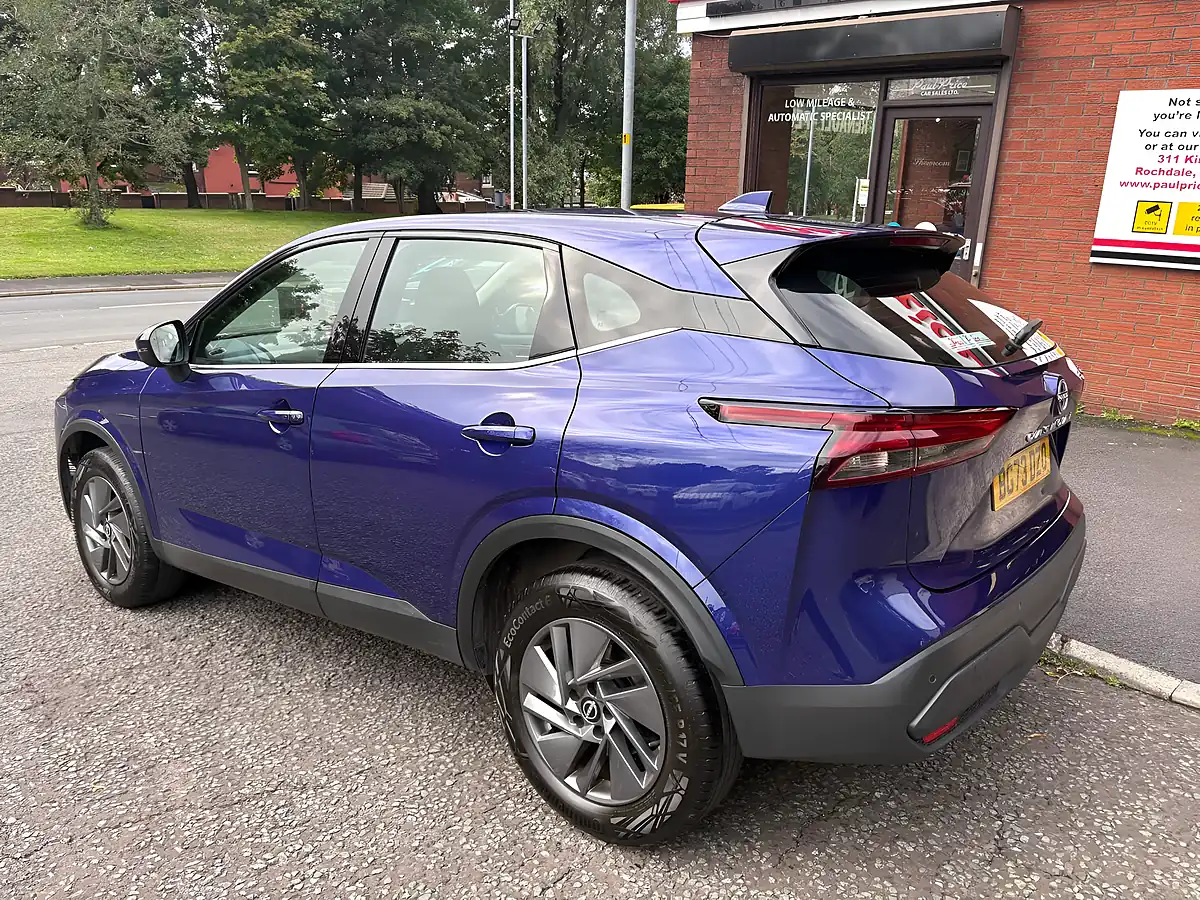 Used 2023 Nissan Qashqai Acenta Premium Blue - Interior and Exterior details 5