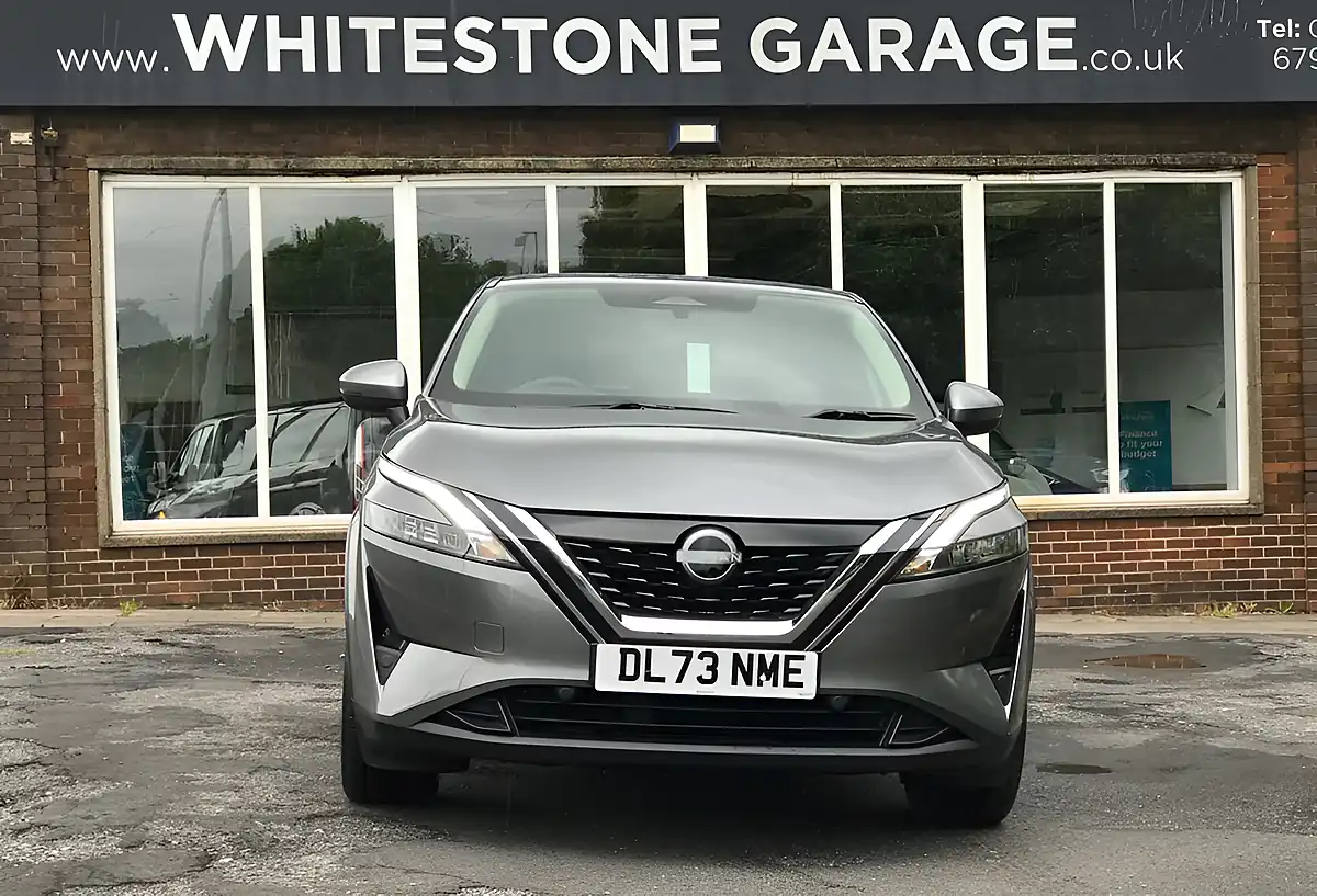 Used 2023 Nissan Qashqai Acenta Premium Grey - Interior and Exterior details 11