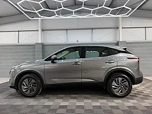 Used 2023 Nissan Qashqai Acenta Premium Grey - Interior and Exterior details 3