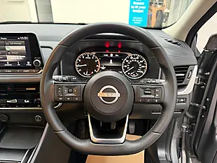 Used 2023 Nissan Qashqai Acenta Premium Grey - Interior and Exterior details 7