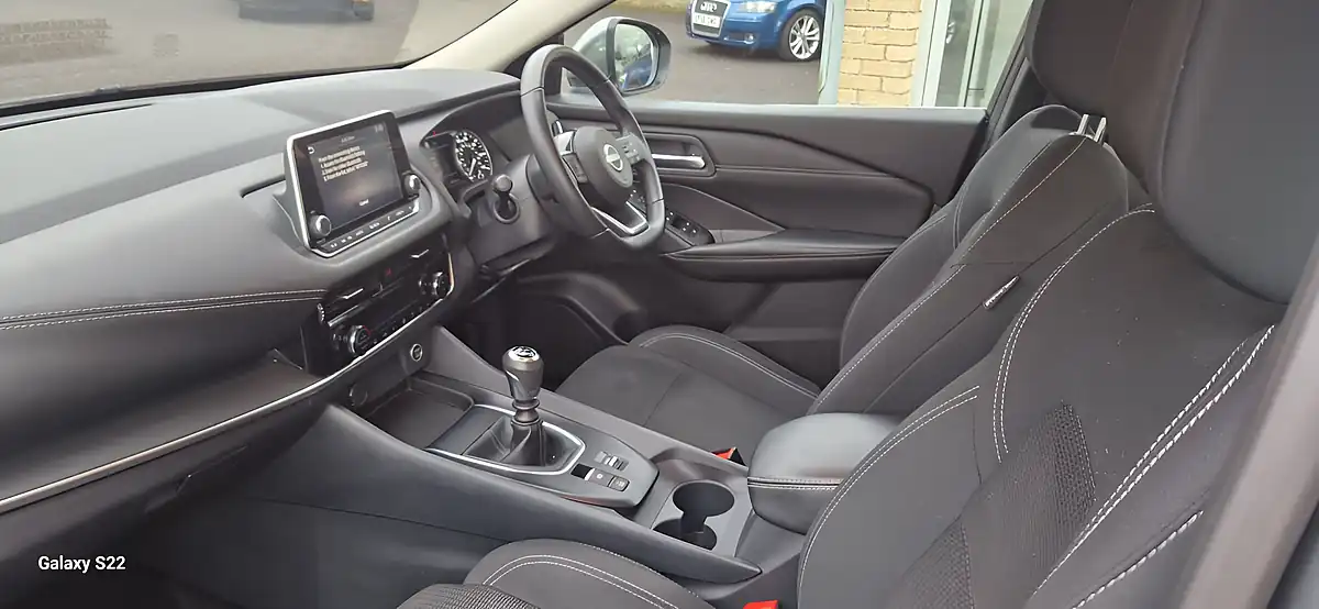 Used 2023 Nissan Qashqai Acenta Premium Grey - Interior and Exterior details 10