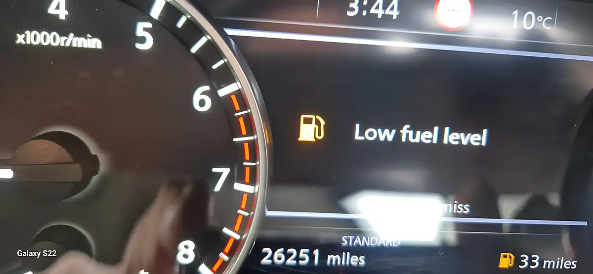 Used 2023 Nissan Qashqai Acenta Premium Grey - Interior and Exterior details 8