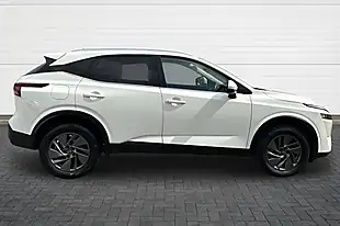Used 2023 Nissan Qashqai Acenta Premium Storm White - Interior and Exterior details 2