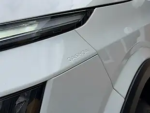 Used 2023 Nissan Qashqai Acenta Premium White - Interior and Exterior details 18